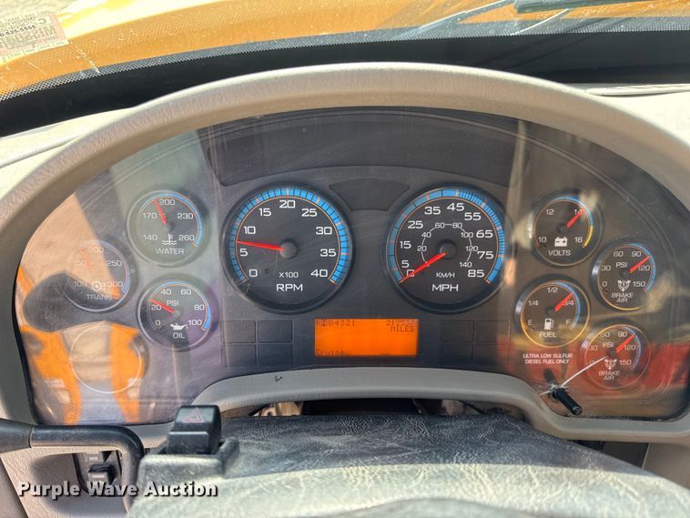 image for item DO2311 2009 International 7500 dump truck