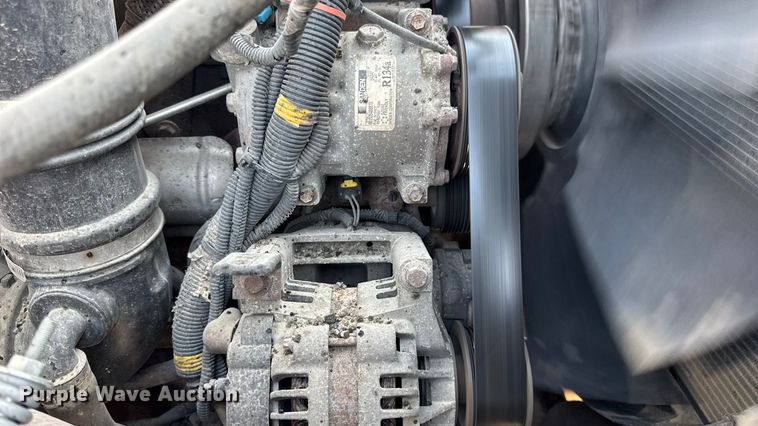 image for item DO2311 2009 International 7500 dump truck