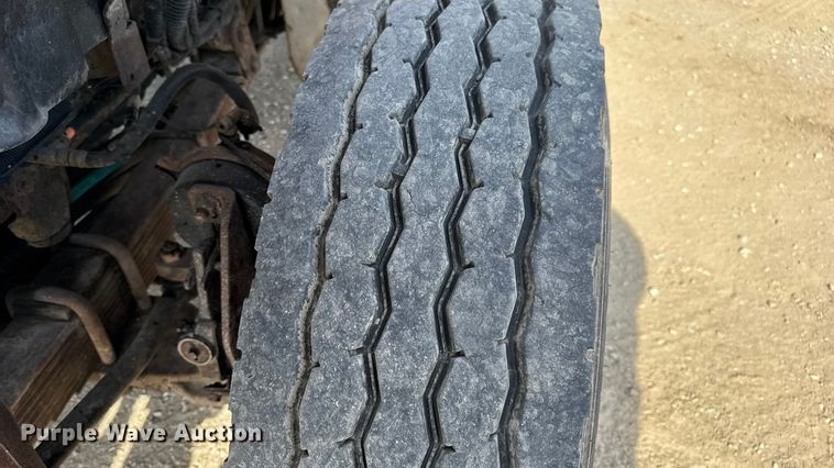 image for item DO2311 2009 International 7500 dump truck