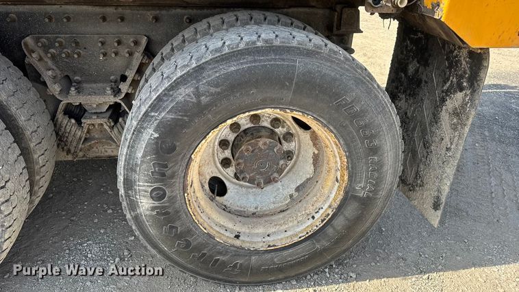 image for item DO2311 2009 International 7500 dump truck