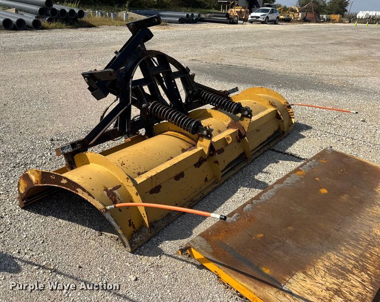 image for item DO2311 2009 International 7500 dump truck