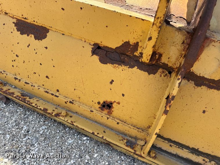 image for item DO2311 2009 International 7500 dump truck