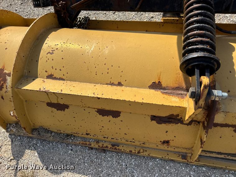 image for item DO2311 2009 International 7500 dump truck