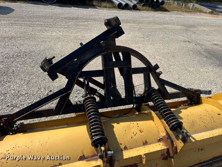 image for item DO2311 2009 International 7500 dump truck