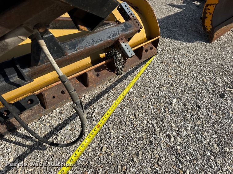 image for item DO2311 2009 International 7500 dump truck