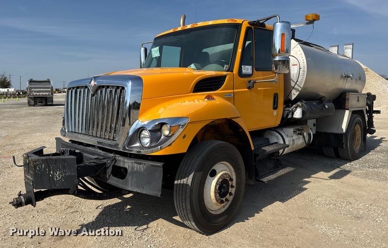 2008 International 7400