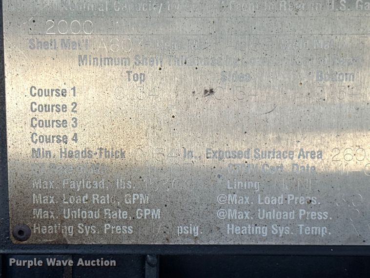 image for item DO2312 2008 International 7400 oil distributor truck