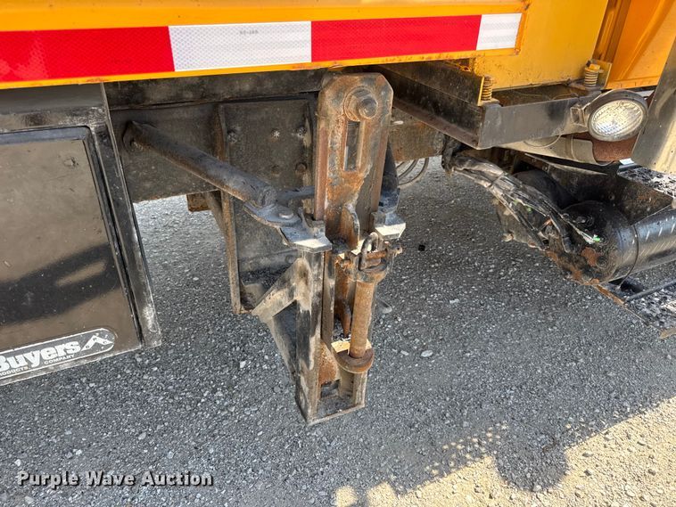 image for item DO2314 2011 International 7500 dump truck