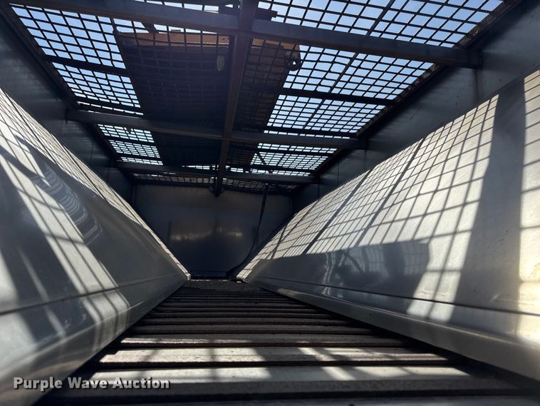 image for item DO2314 2011 International 7500 dump truck