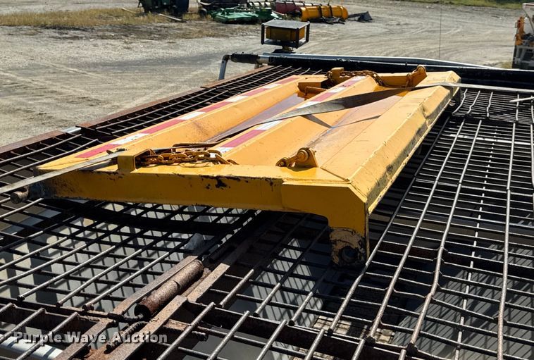 image for item DO2314 2011 International 7500 dump truck