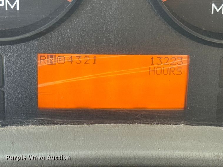 image for item DO2314 2011 International 7500 dump truck