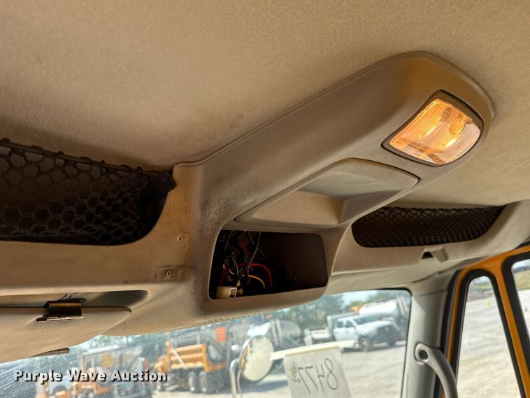 image for item DO2314 2011 International 7500 dump truck