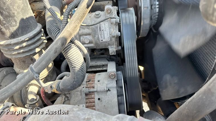 image for item DO2314 2011 International 7500 dump truck