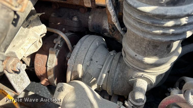 image for item DO2314 2011 International 7500 dump truck