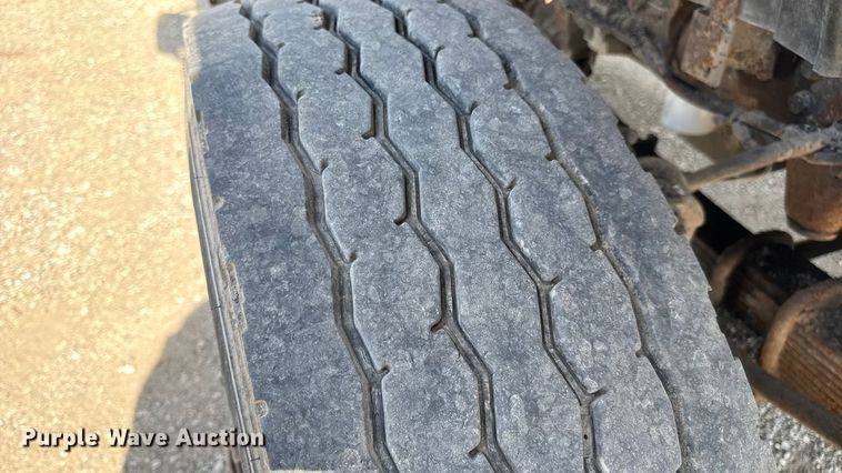 image for item DO2314 2011 International 7500 dump truck