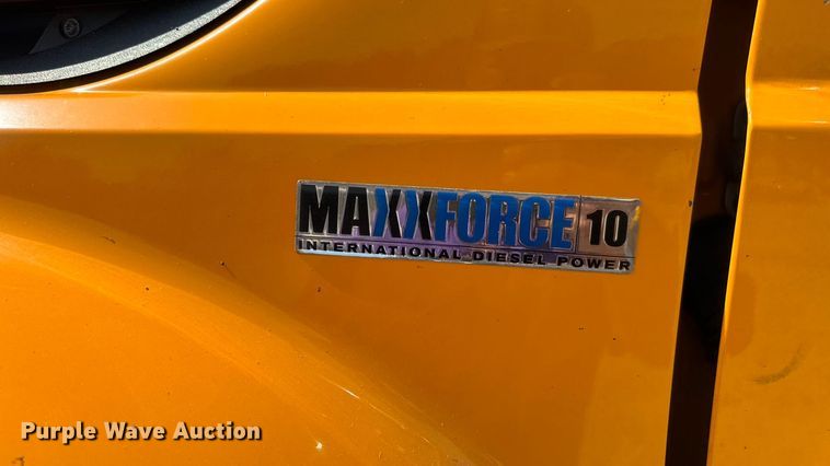 image for item DO2314 2011 International 7500 dump truck