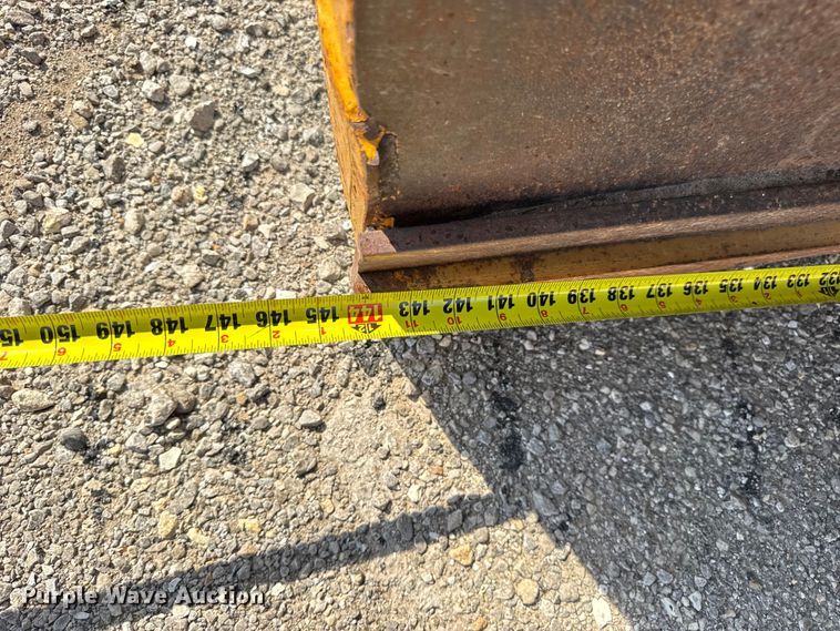 image for item DO2314 2011 International 7500 dump truck