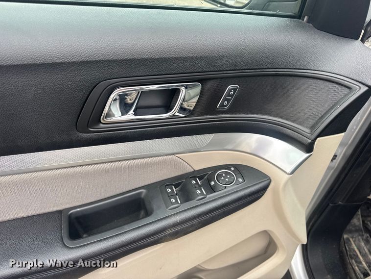 image for item DO2382 2018 Ford Explorer SUV