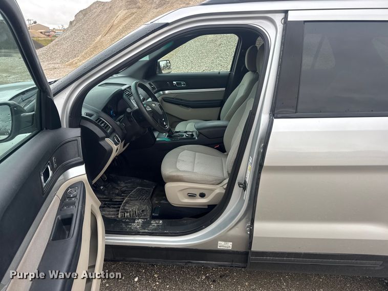 image for item DO2382 2018 Ford Explorer SUV