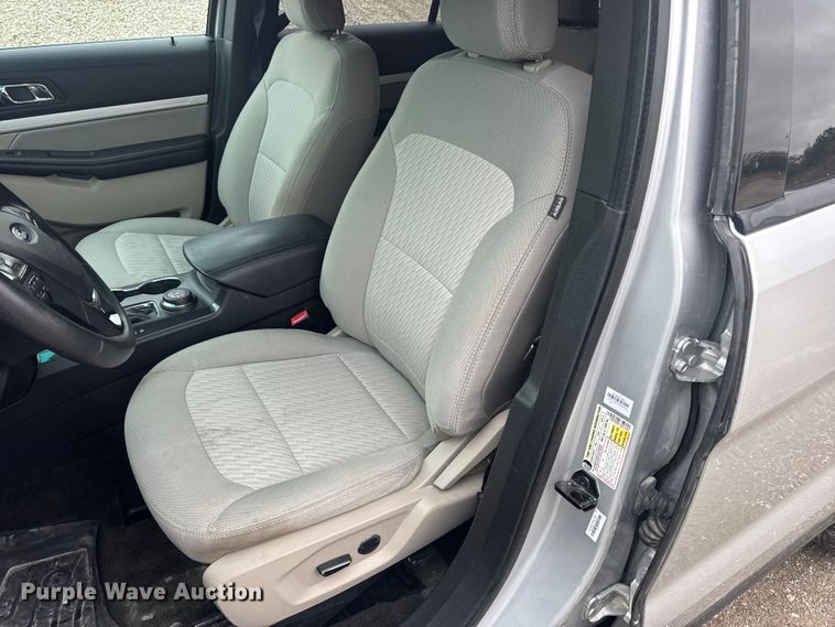 image for item DO2382 2018 Ford Explorer SUV