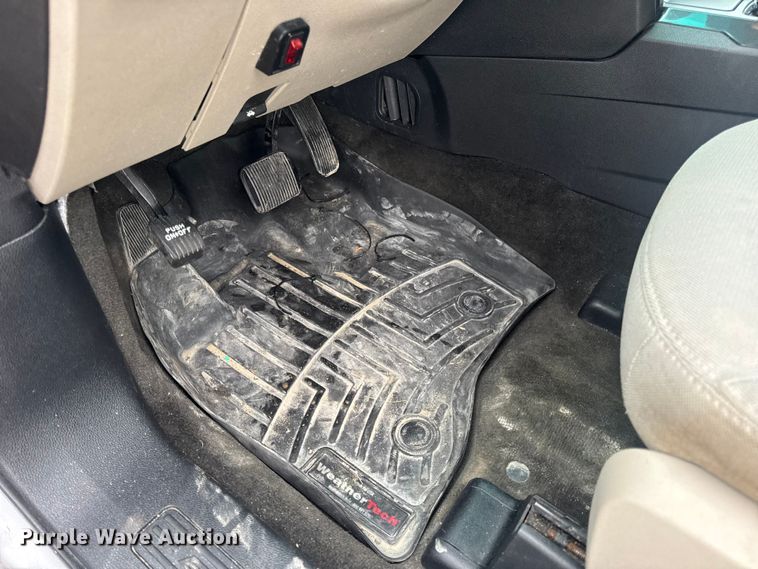 image for item DO2382 2018 Ford Explorer SUV