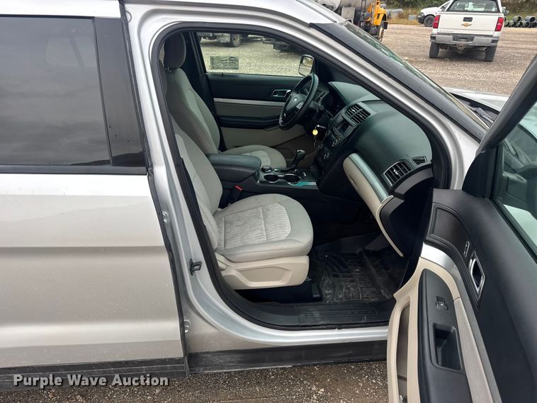 image for item DO2382 2018 Ford Explorer SUV