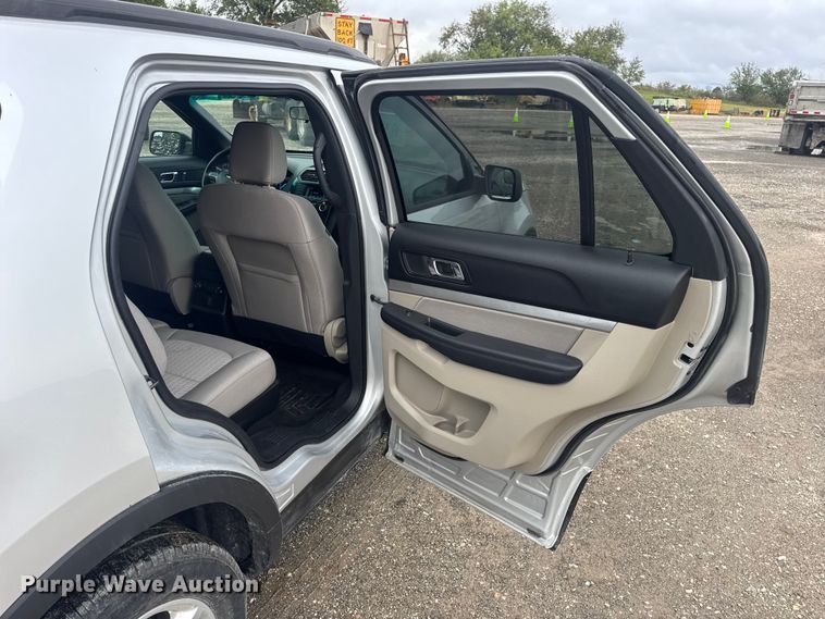 image for item DO2382 2018 Ford Explorer SUV