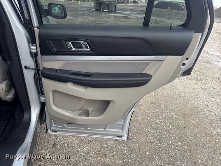 image for item DO2382 2018 Ford Explorer SUV