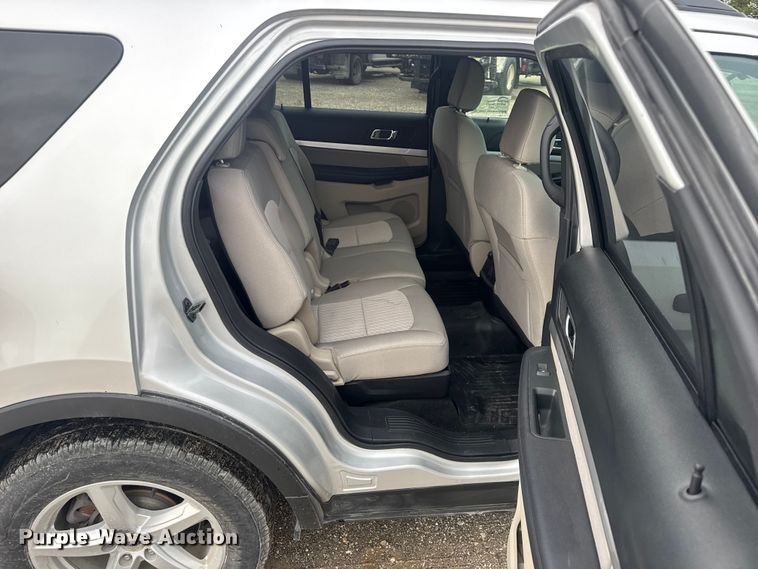 image for item DO2382 2018 Ford Explorer SUV