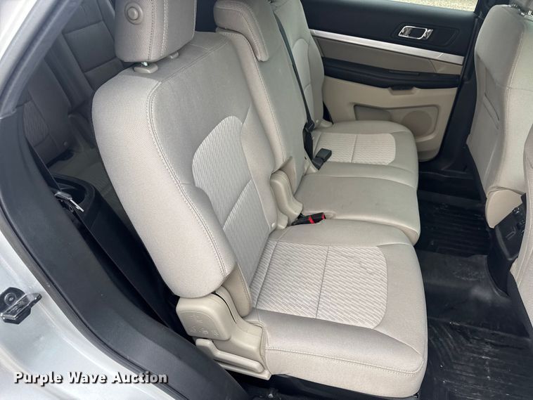 image for item DO2382 2018 Ford Explorer SUV