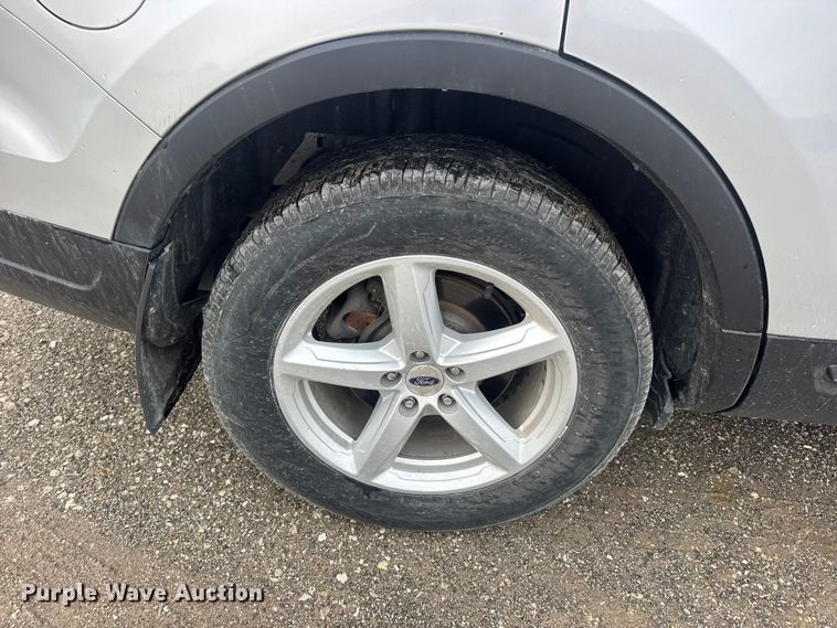 image for item DO2382 2018 Ford Explorer SUV