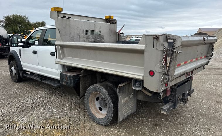 image for item DO2384 2017 Ford F550 XL Crew Cab dump truck