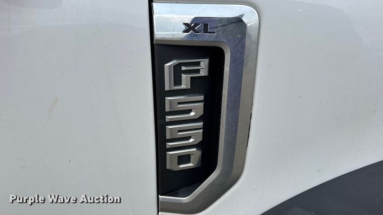 image for item DO2384 2017 Ford F550 XL Crew Cab dump truck