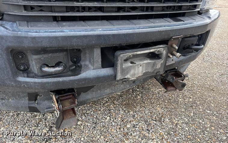 image for item DO2384 2017 Ford F550 XL Crew Cab dump truck