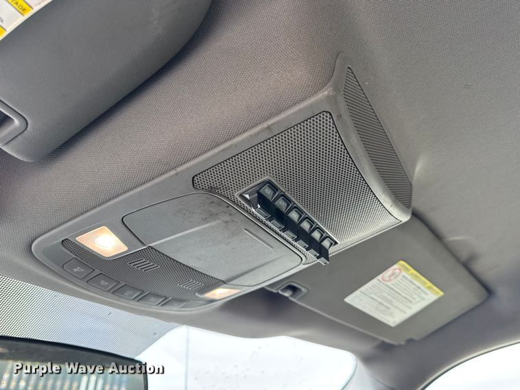 image for item DO2384 2017 Ford F550 XL Crew Cab dump truck