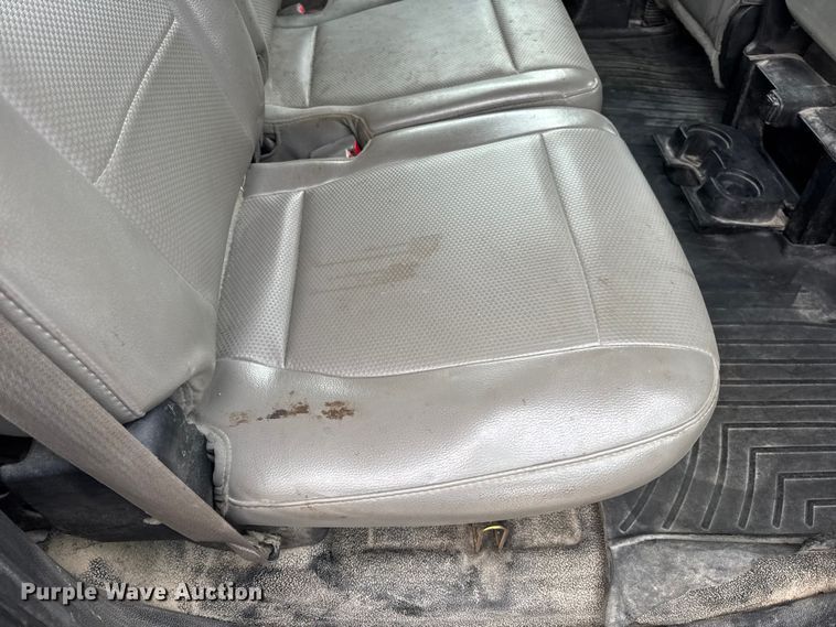 image for item DO2384 2017 Ford F550 XL Crew Cab dump truck