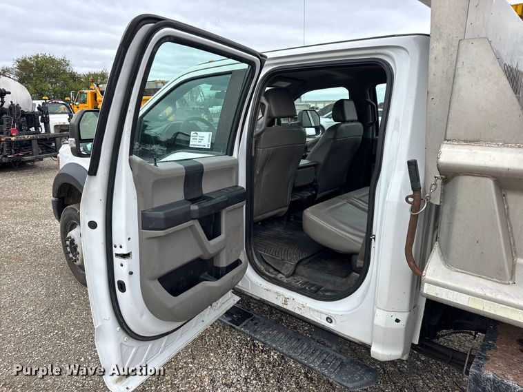 image for item DO2384 2017 Ford F550 XL Crew Cab dump truck