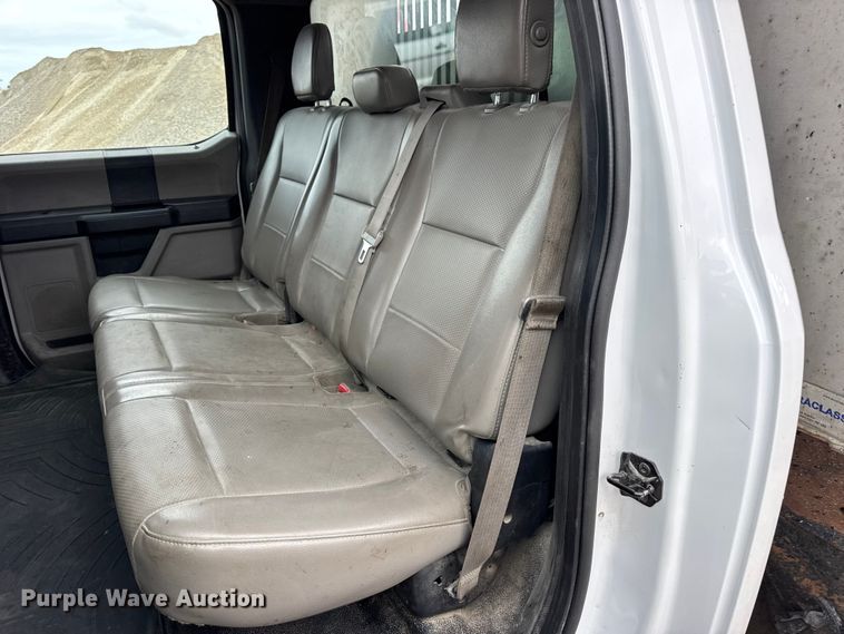 image for item DO2384 2017 Ford F550 XL Crew Cab dump truck