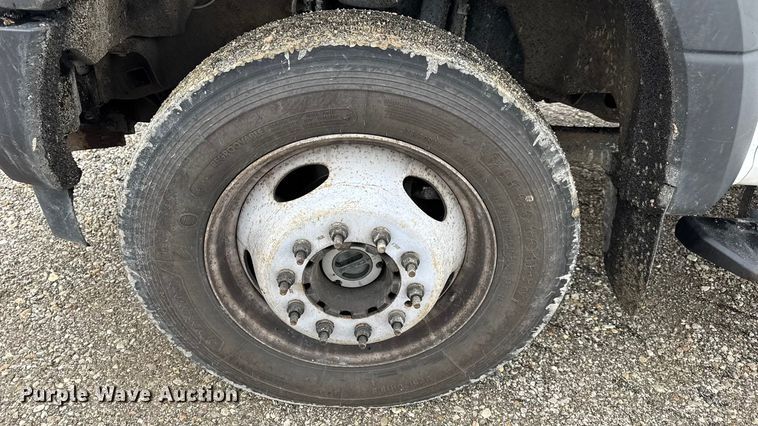 image for item DO2384 2017 Ford F550 XL Crew Cab dump truck