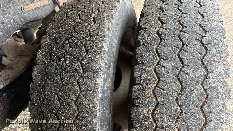 image for item DO2384 2017 Ford F550 XL Crew Cab dump truck