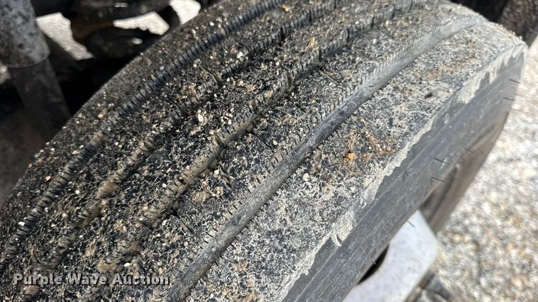 image for item DO2384 2017 Ford F550 XL Crew Cab dump truck