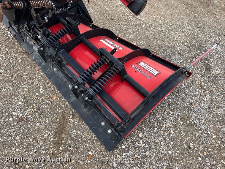 image for item DO2384 2017 Ford F550 XL Crew Cab dump truck