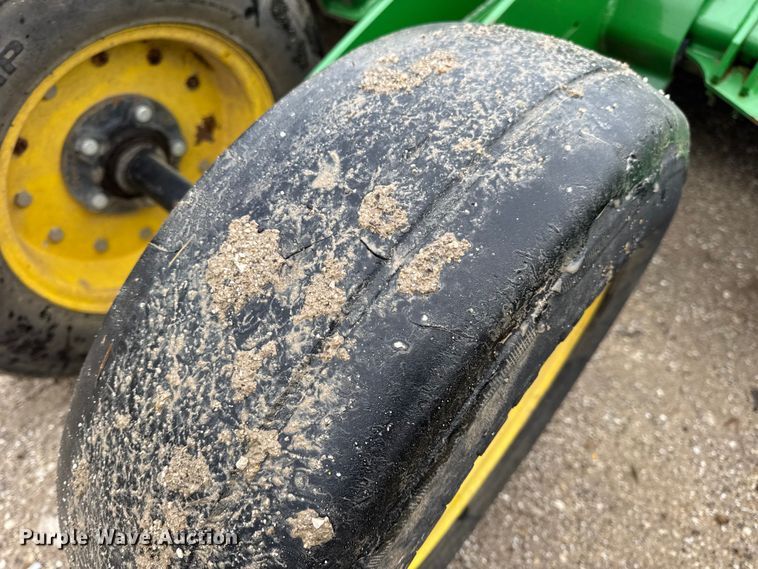 image for item DO2385 John Deere R15 batwing rotary mower