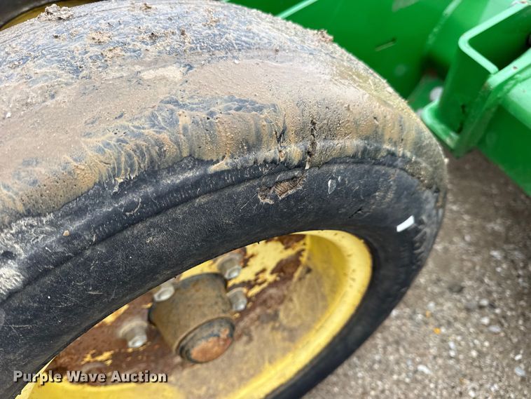 image for item DO2385 John Deere R15 batwing rotary mower