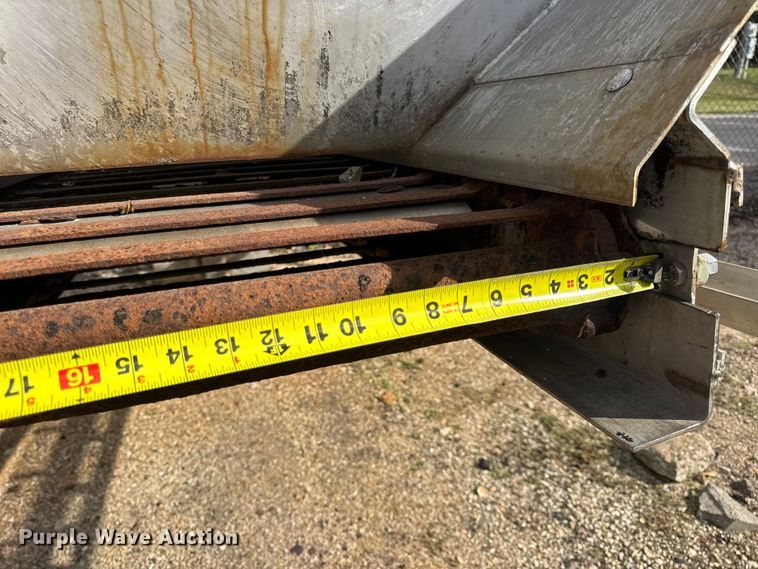 image for item DO2396 Good Roads, Inc. spreader