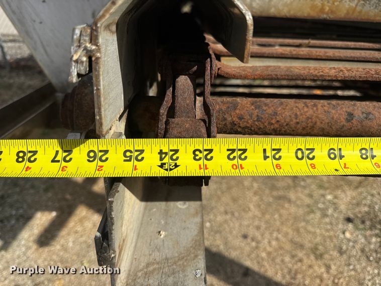 image for item DO2396 Good Roads, Inc. spreader