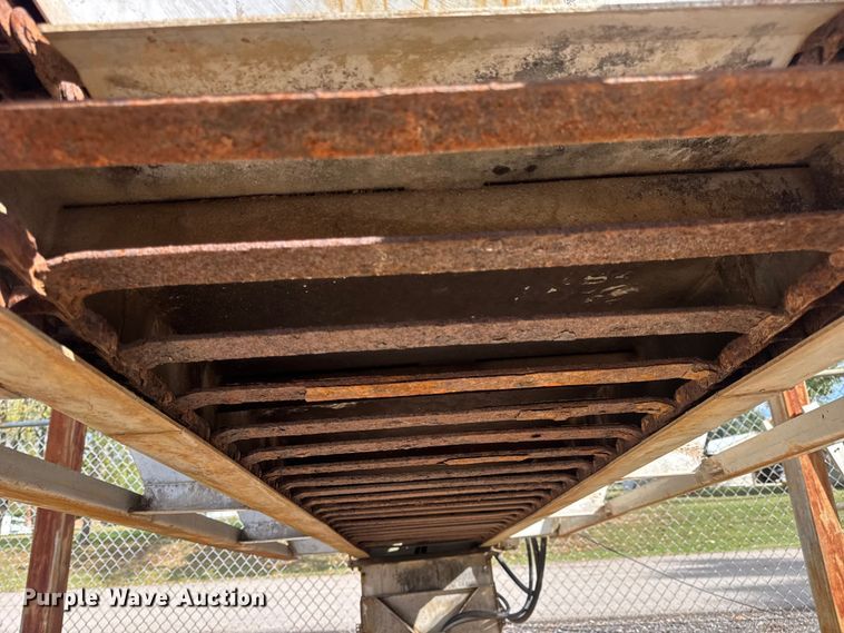 image for item DO2396 Good Roads, Inc. spreader