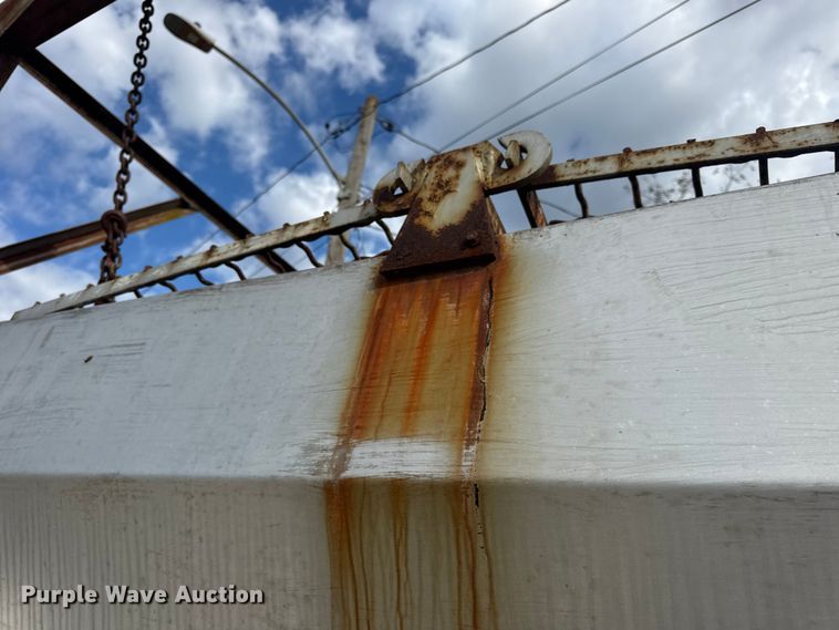 image for item DO2396 Good Roads, Inc. spreader