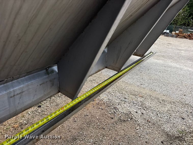 image for item DO2396 Good Roads, Inc. spreader