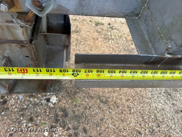 image for item DO2396 Good Roads, Inc. spreader